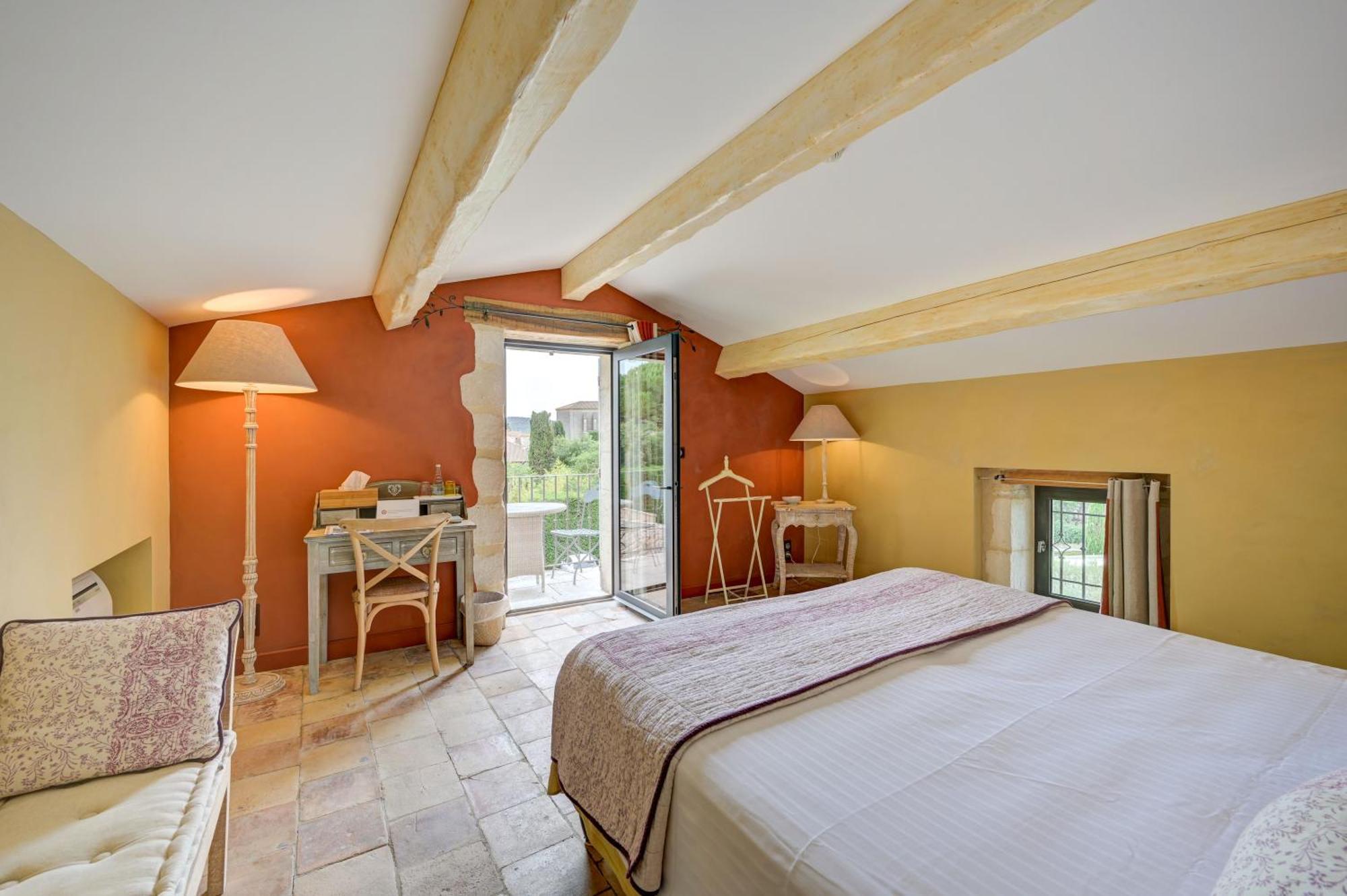 La Belle Vie Hotell Saint-Hilaire-dʼOzilhan Eksteriør bilde