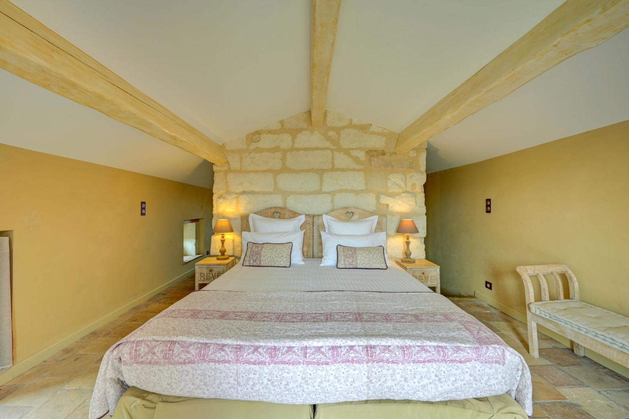 La Belle Vie Hotell Saint-Hilaire-dʼOzilhan Eksteriør bilde